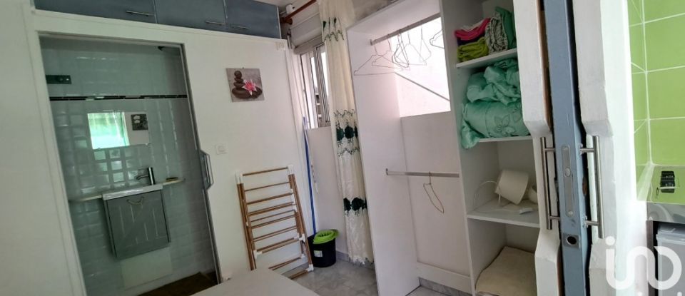 Studio 2 pièces de 15 m² à Port-Louis (97117)