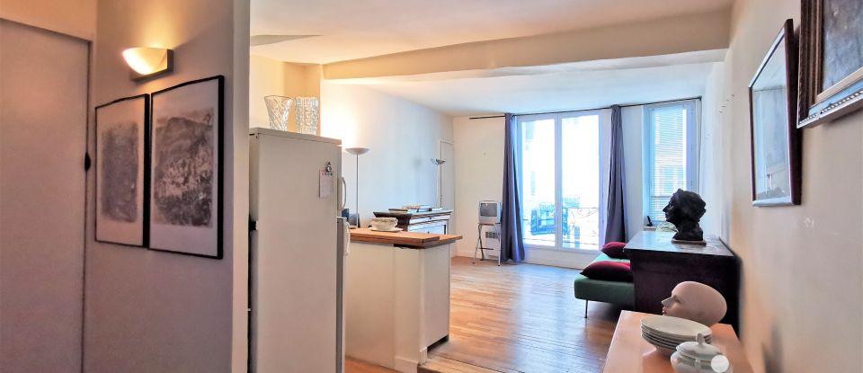 Studio 1 room of 33 m² in Paris (75001)