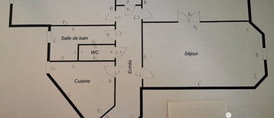 Apartment 3 rooms of 62 m² in Montrouge (92120)