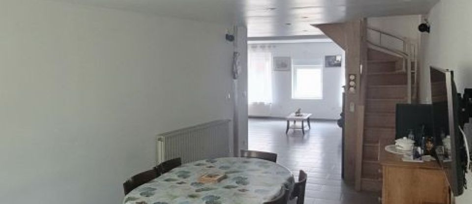 Maison 6 pièces de 175 m² à LIVAROT (14140)