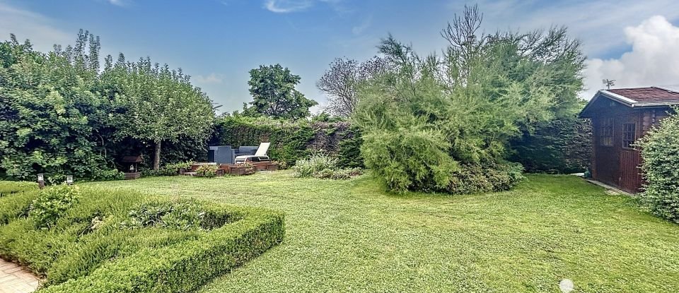 Maison traditionnelle 5 pièces de 100 m² à Tournan-en-Brie (77220)