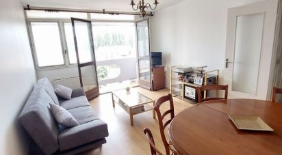 Apartment 3 rooms of 52 m² in Tarbes (65000)