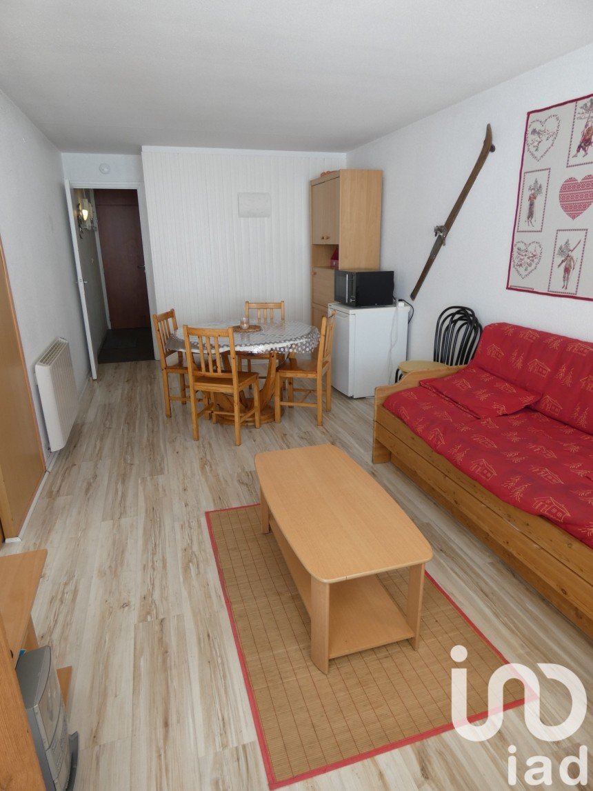 Apartment 1 room of 36 m² in LA MONGIE (65200)