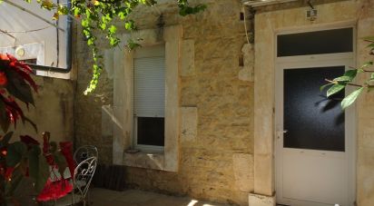 Maison 5 pièces de 115 m² à Carpentras (84200)