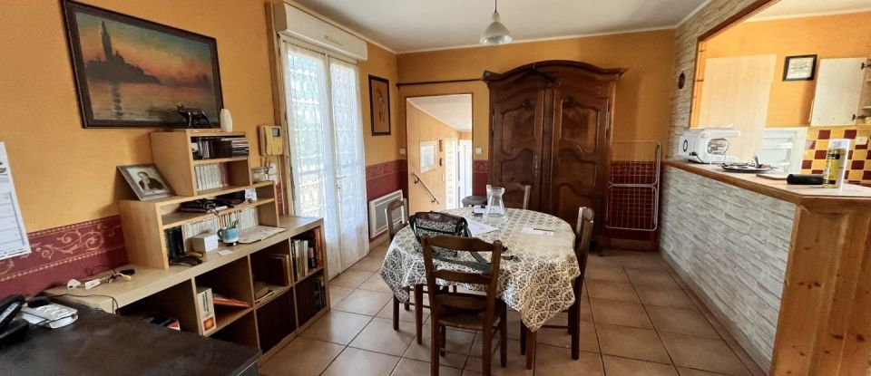 Maison 3 pièces de 48 m² à Thiel-sur-Acolin (03230)