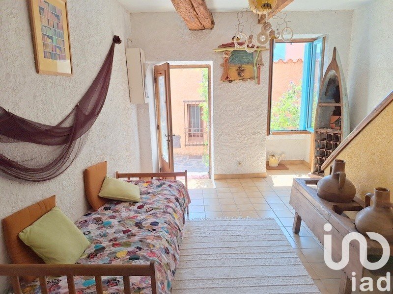 Apartment 4 rooms of 69 m² in Collioure (66190)