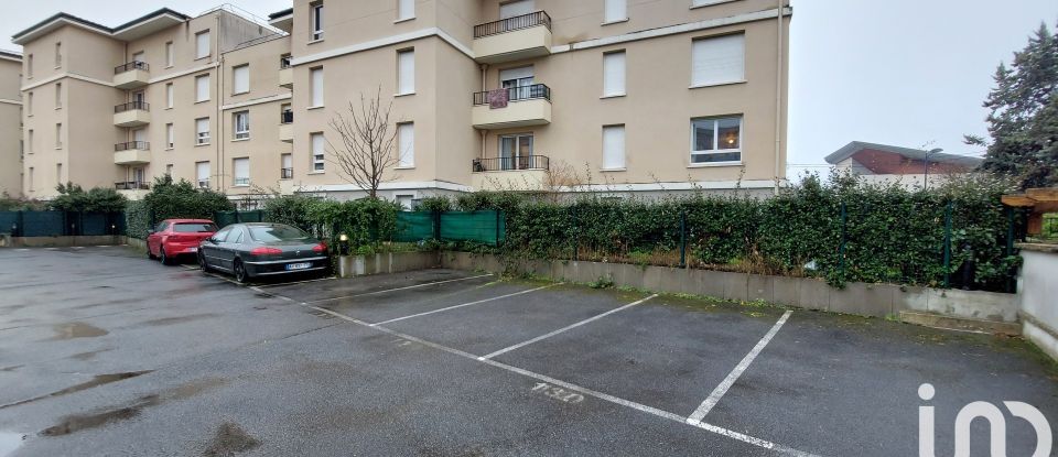 Appartement 2 pièces de 43 m² à Dammarie-les-Lys (77190)