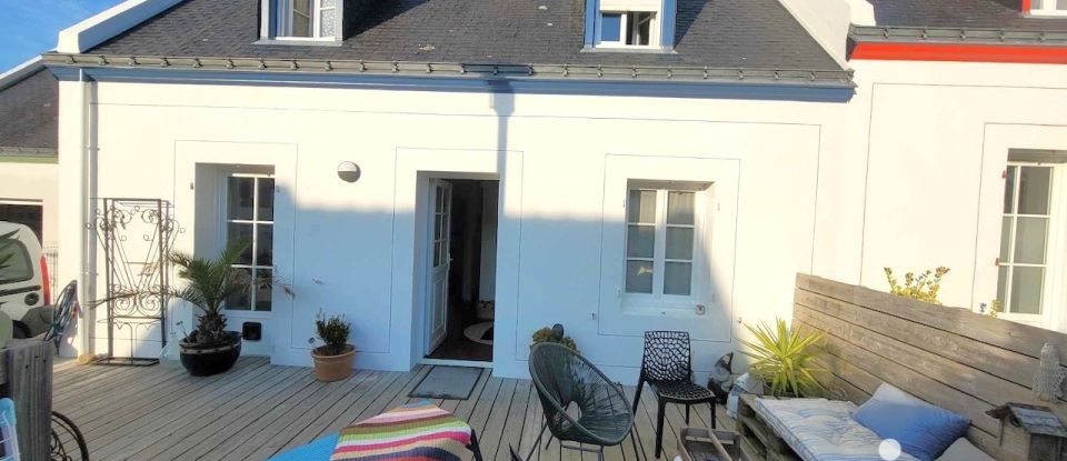 House 5 rooms of 80 m² in Groix (56590)