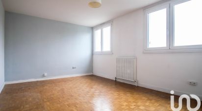 Appartement 4 pièces de 84 m² à Créteil (94000)