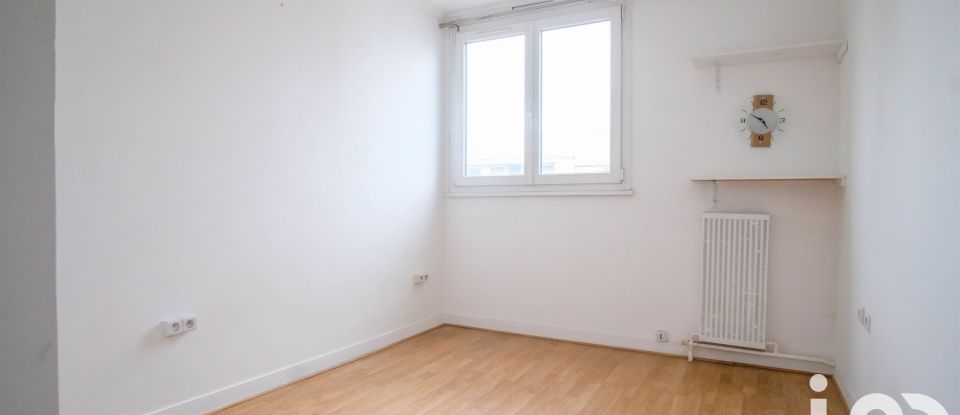 Appartement 4 pièces de 84 m² à Créteil (94000)