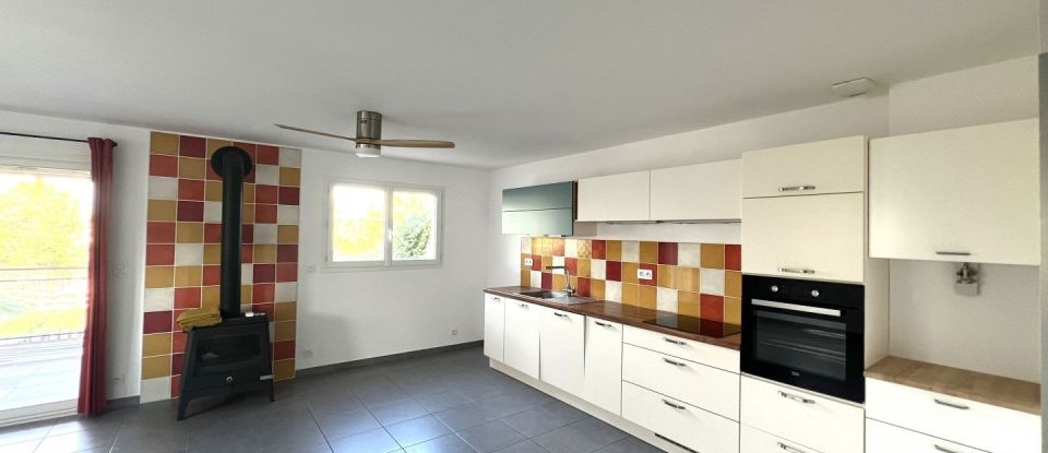 Maison 4 pièces de 78 m² à Bompas (66430)