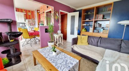 Apartment 3 rooms of 55 m² in Les Mureaux (78130)