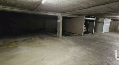 Parking/garage/box de 12 m² à Créteil (94000)