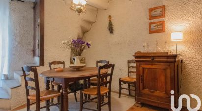 Village house 4 rooms of 79 m² in Lussan (30580)