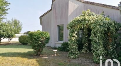 Maison traditionnelle 6 pièces de 185 m² à Saint-Christophe (86230)