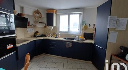 House 4 rooms of 101 m² in Évreux (27000)