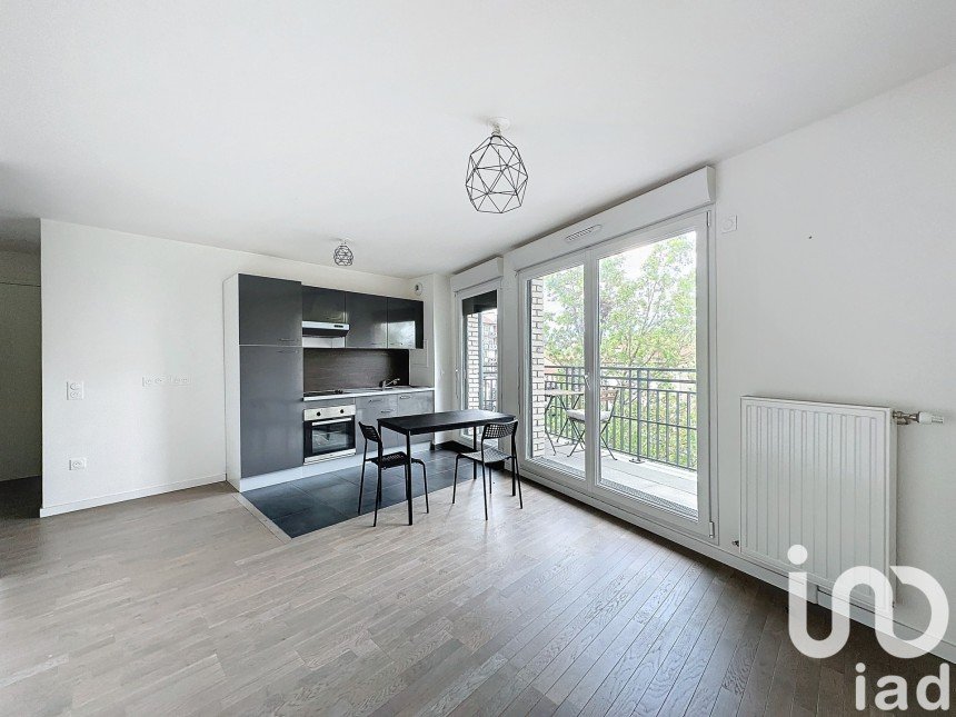 Appartement 2 pièces de 44 m² à Alfortville (94140)