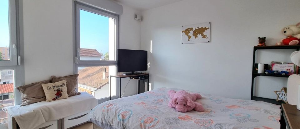 Appartement 3 pièces de 68 m² à Reims (51100)