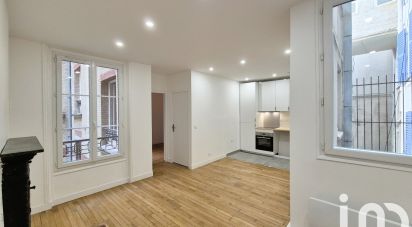 Appartement 3 pièces de 46 m² à Paris (75018)