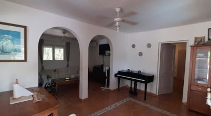 House 5 rooms of 136 m² in Le Gosier (97190)