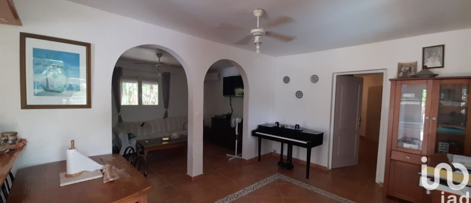 House 5 rooms of 136 m² in Le Gosier (97190)