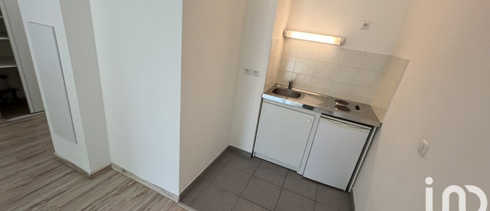 Appartement 2 pièces de 44 m² à Reims (51100)