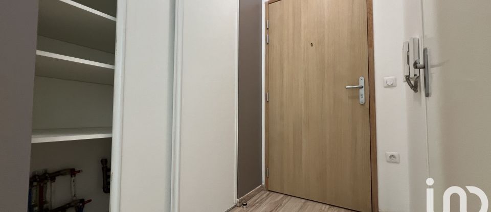 Appartement 2 pièces de 44 m² à Reims (51100)