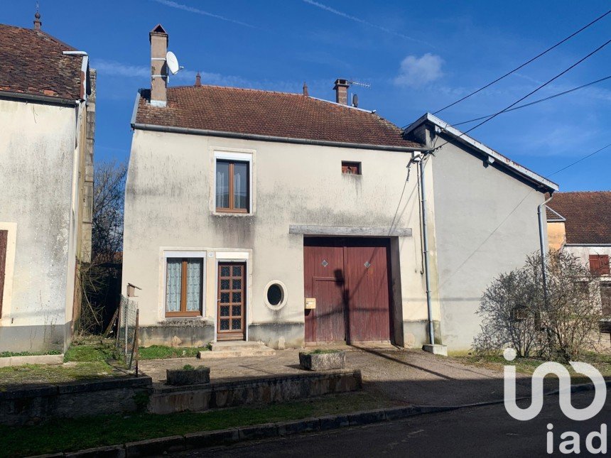 Maison de campagne 4 pièces de 111 m² à Champsevraine (52500)