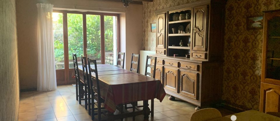 Maison de campagne 4 pièces de 111 m² à Champsevraine (52500)