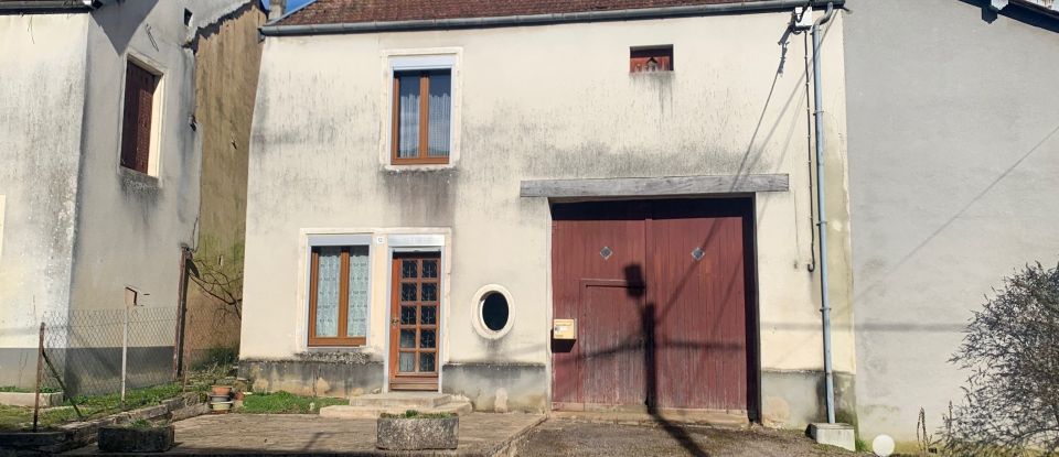 Maison de campagne 4 pièces de 111 m² à Champsevraine (52500)