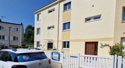 Town house 6 rooms of 92 m² in La Queue-en-Brie (94510)