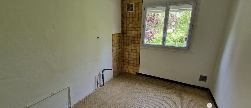 Town house 6 rooms of 92 m² in La Queue-en-Brie (94510)