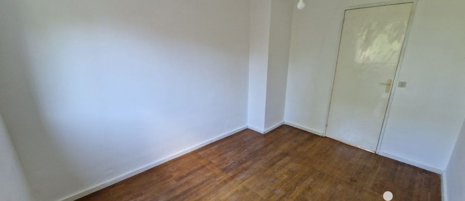 Town house 6 rooms of 92 m² in La Queue-en-Brie (94510)