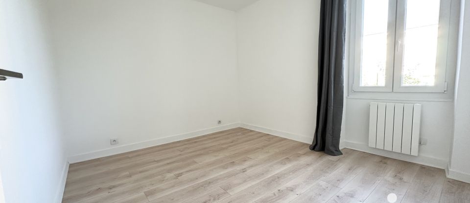 Appartement 3 pièces de 52 m² à Étampes (91150)