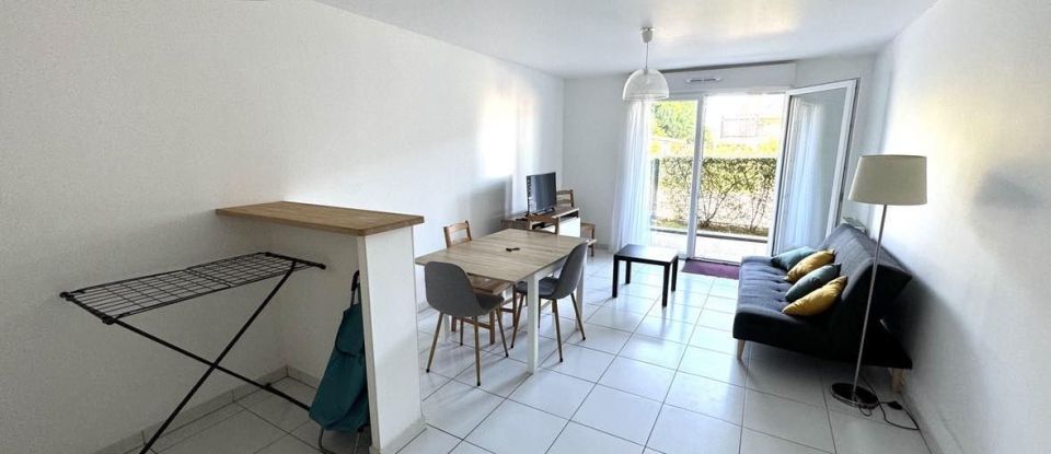 Apartment 3 rooms of 63 m² in Courseulles-sur-Mer (14470)