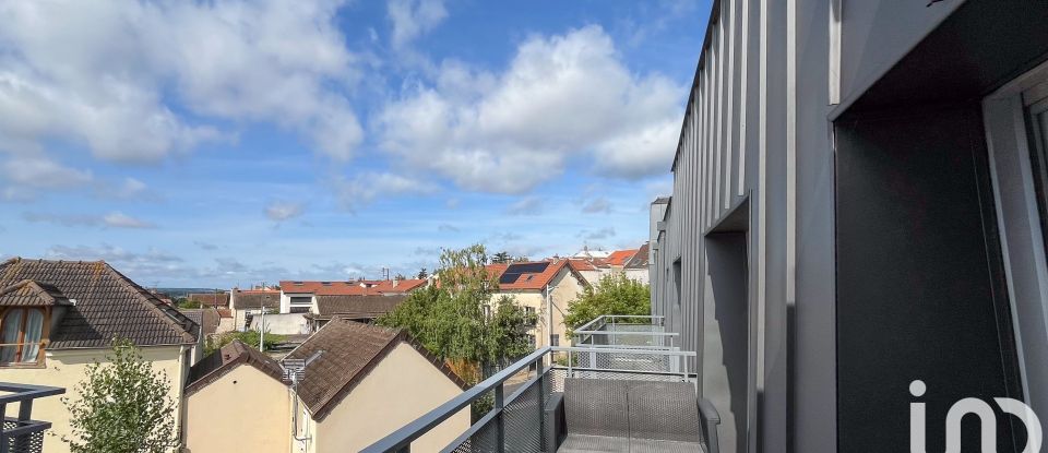 Appartement 3 pièces de 60 m² à Chanteloup-les-Vignes (78570)