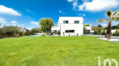 Architect house 8 rooms of 220 m² in Quincy-Voisins (77860)