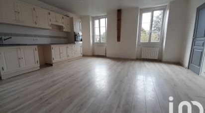 Apartment 3 rooms of 65 m² in Saint-Prest (28300)