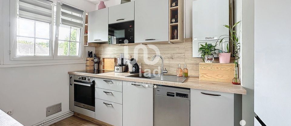 Appartement 4 pièces de 77 m² à Dammarie-les-Lys (77190)