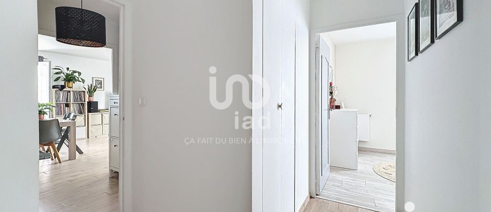 Appartement 4 pièces de 77 m² à Dammarie-les-Lys (77190)