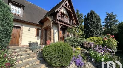 Traditional house 8 rooms of 255 m² in Aulnay-sous-Bois (93600)