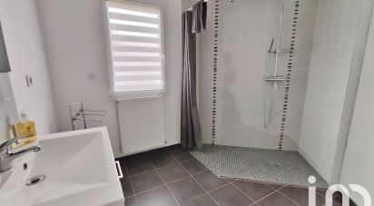 Maison 8 pièces de 185 m² à Rouillon (72700)