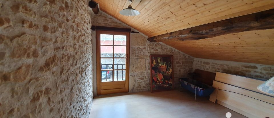 House 5 rooms of 137 m² in Romagne (86700)