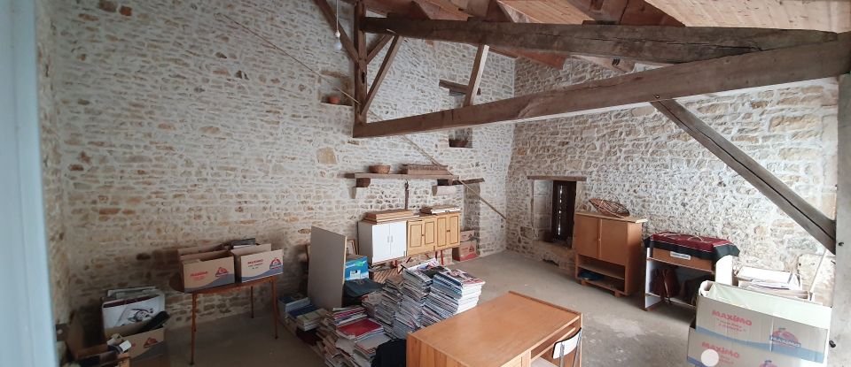 Maison 5 pièces de 137 m² à Romagne (86700)