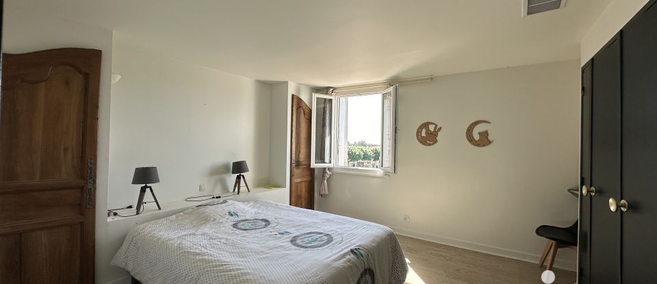 Duplex 5 pièces de 156 m² à Villeneuve-sur-Lot (47300)