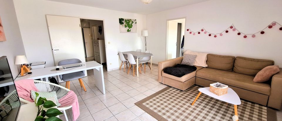 Apartment 3 rooms of 63 m² in L'Isle-Jourdain (32600)