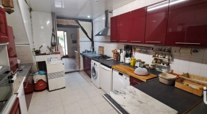 Maison 4 pièces de 150 m² à Saint-Pierre-d'Eyraud (24130)