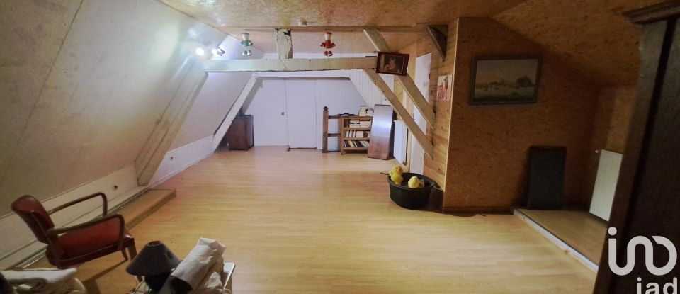 Maison 4 pièces de 150 m² à Saint-Pierre-d'Eyraud (24130)