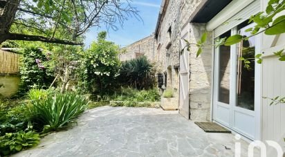 Maison de village 4 pièces de 80 m² à Vivières (02600)