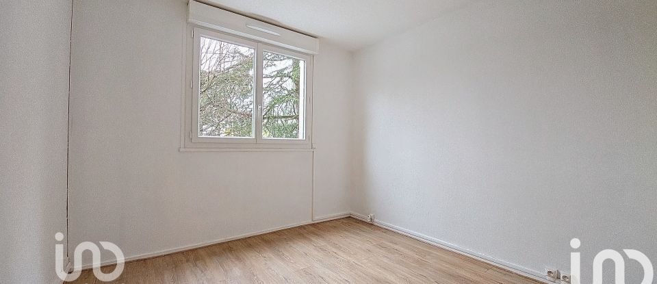 Appartement 4 pièces de 84 m² à Pau (64000)